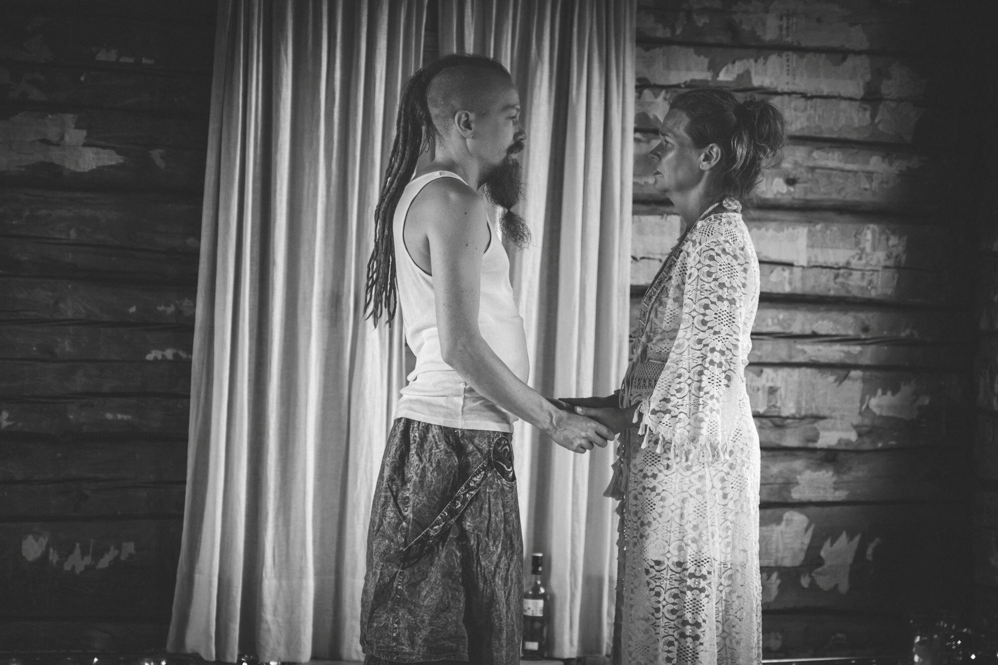 Yhteystiedot Aito yhteys ja läsnäolo